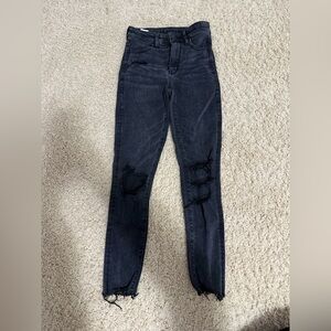 American Eagle Outfitters Black Distressed Skinny Jeans